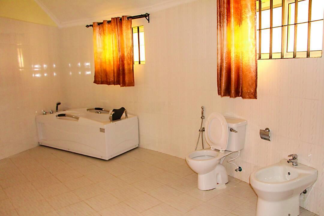 A1 Hotel And Resort Arusha Exterior photo