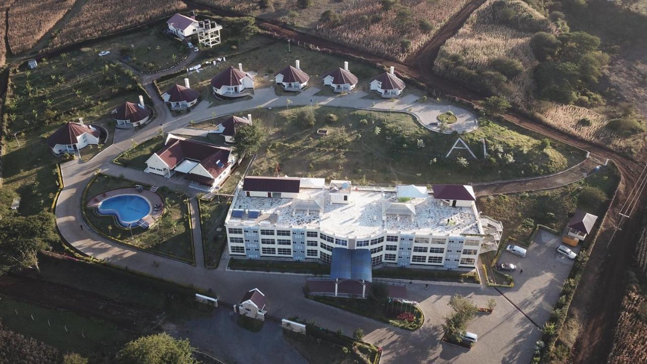 A1 Hotel And Resort Arusha Exterior photo